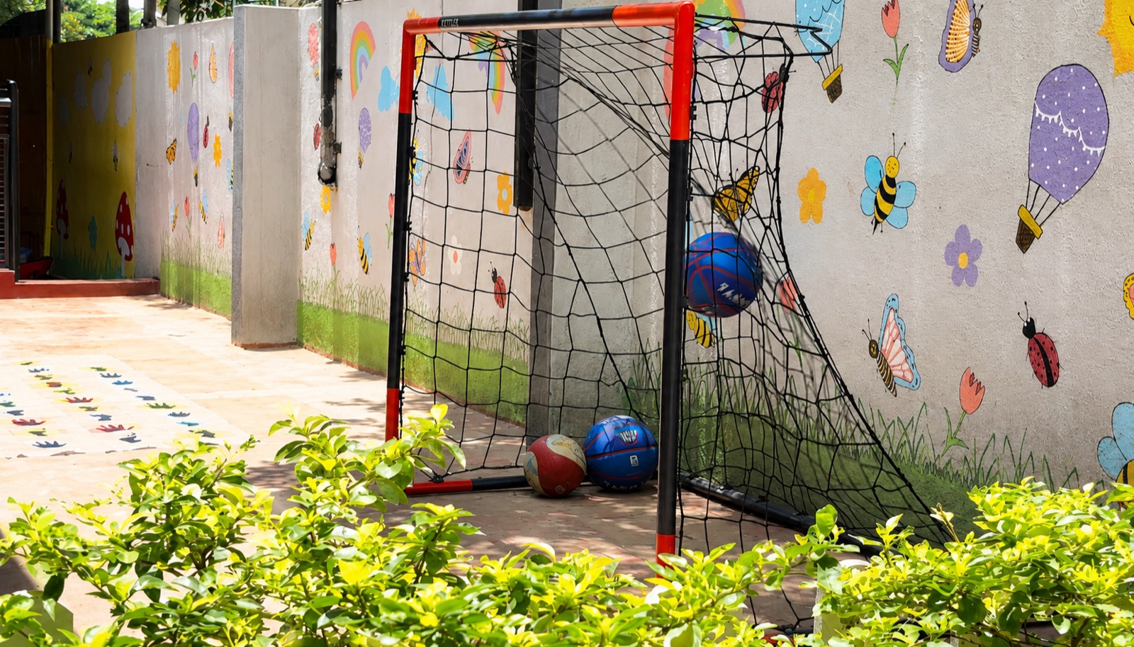 Outdoor play at TrottersStop